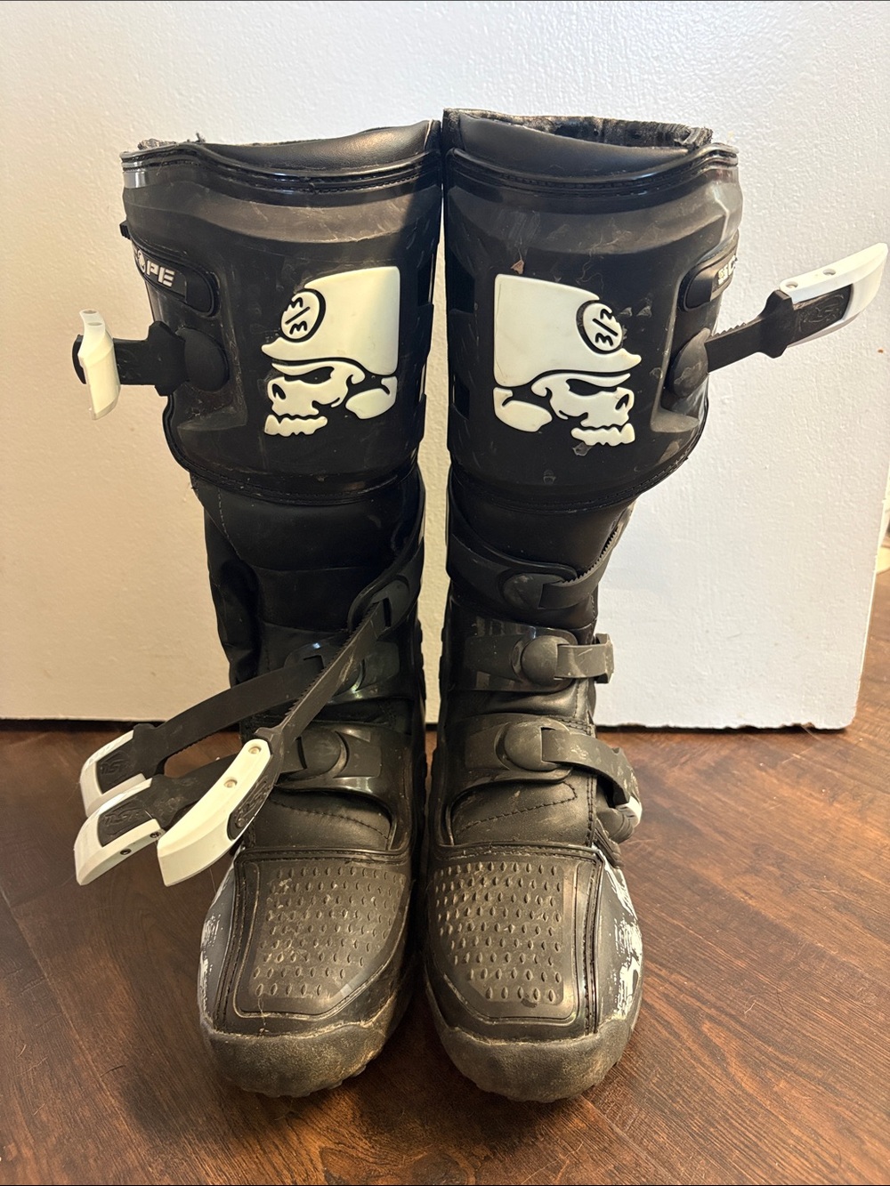 Metal Mulisha Dirtbike/ Motocross Riding Boots Men’s Size 7 Black White Skull